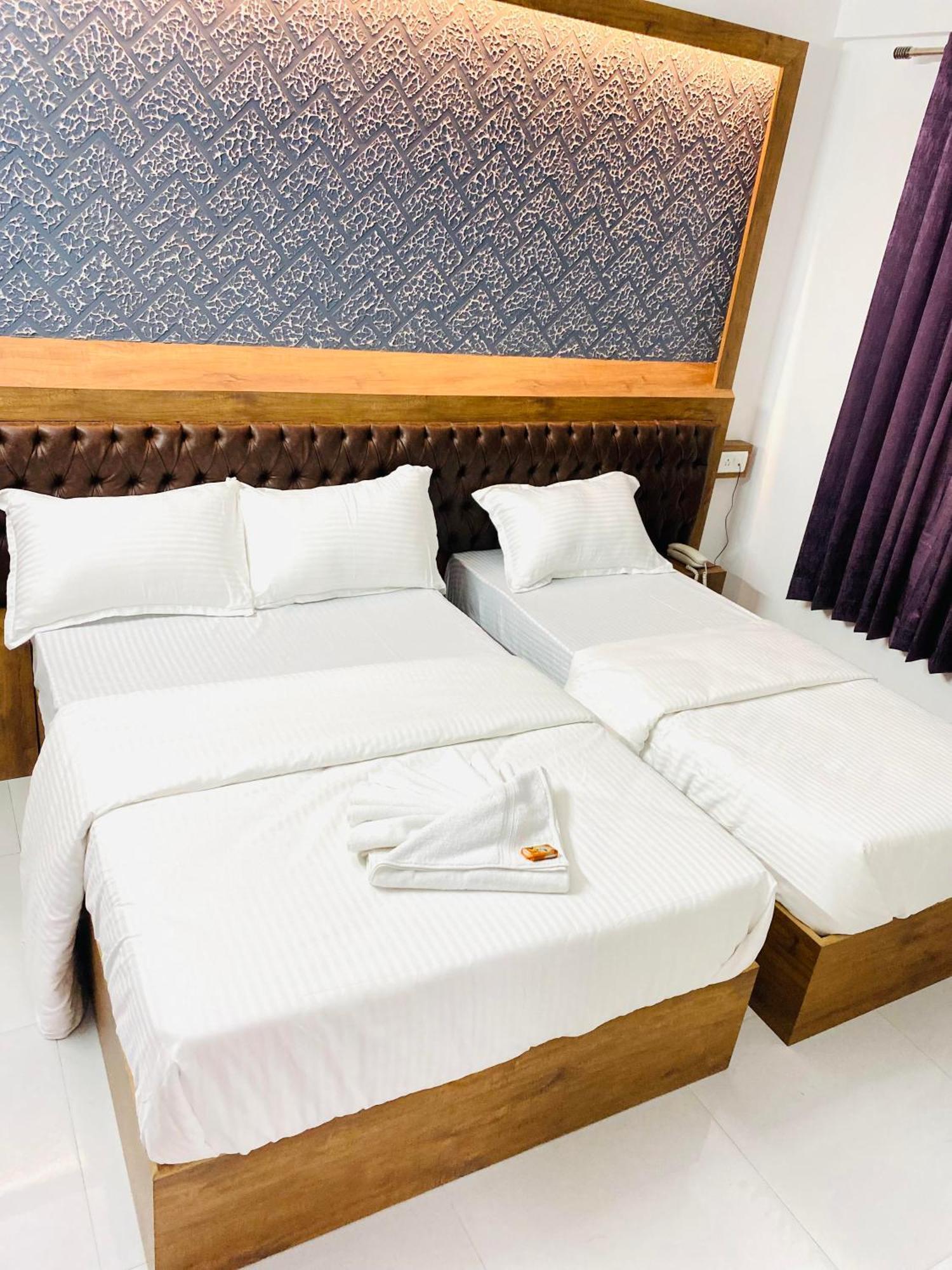 B Six Hotel Bangalore Dış mekan fotoğraf