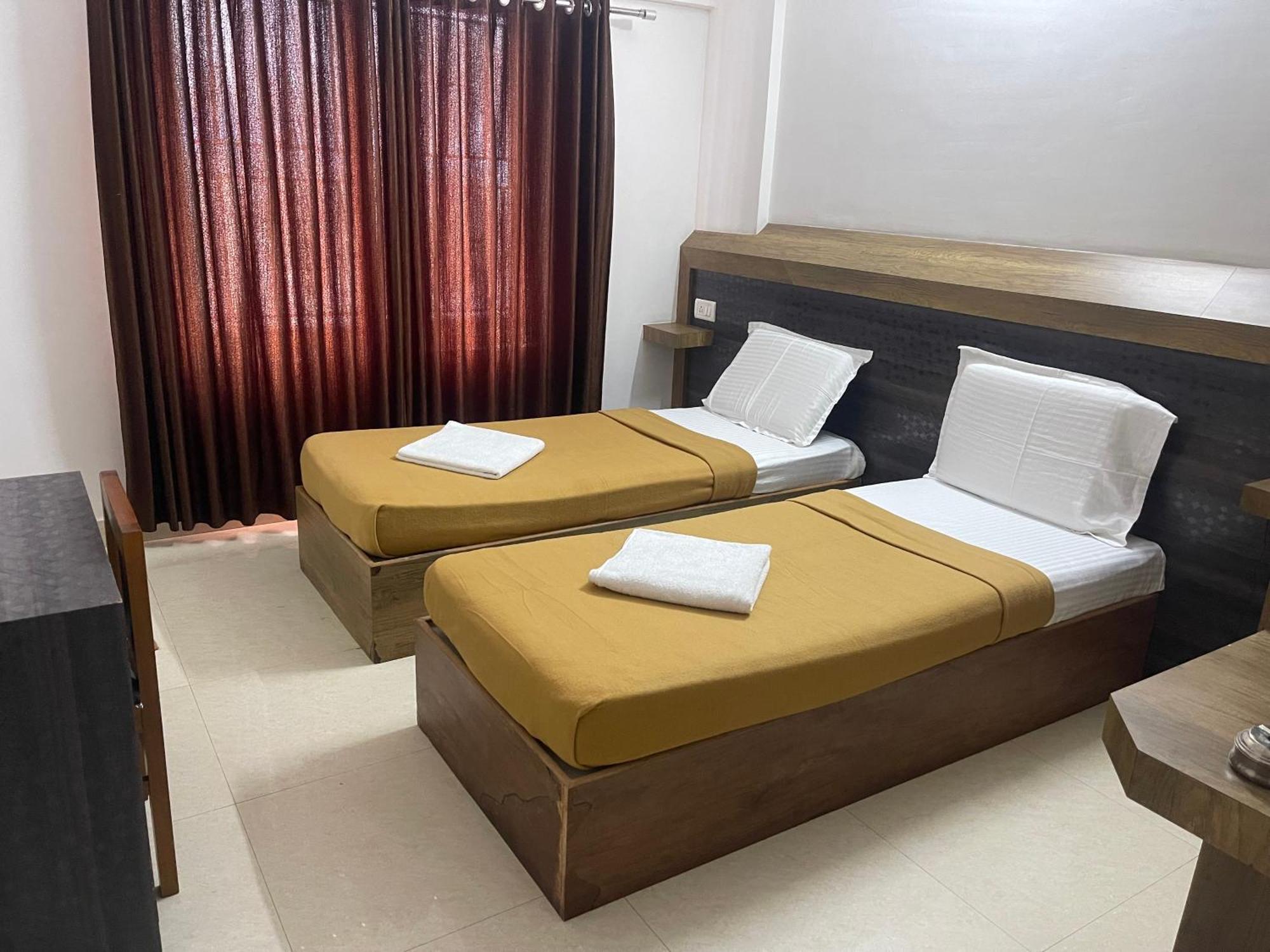 B Six Hotel Bangalore Dış mekan fotoğraf