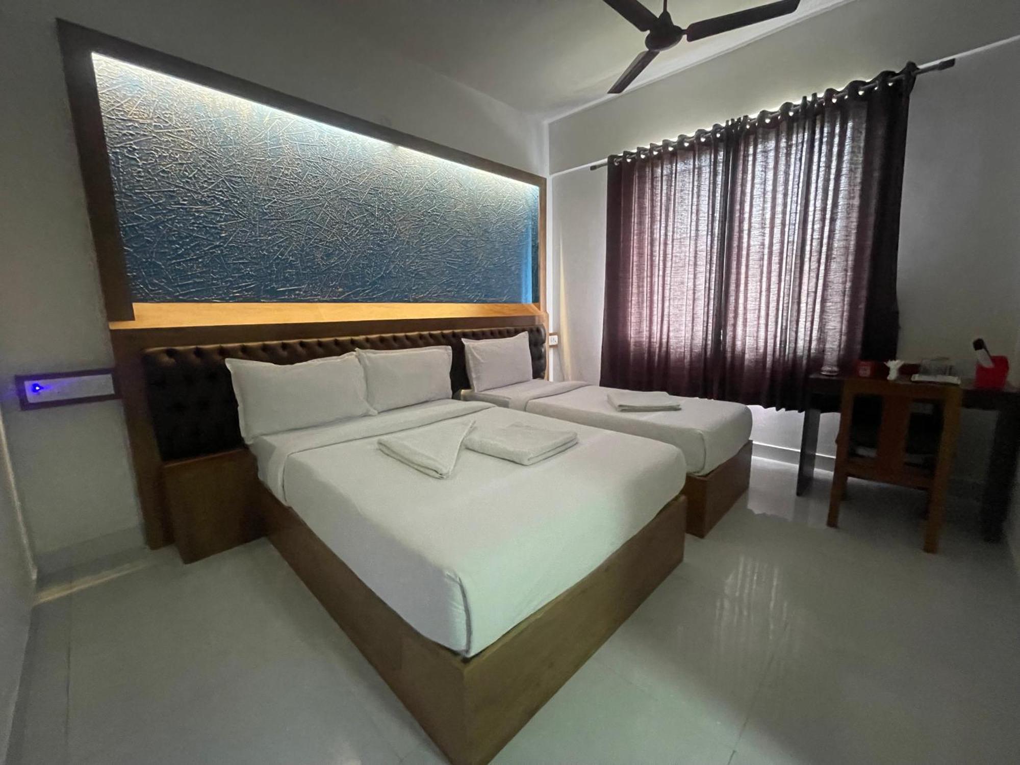 B Six Hotel Bangalore Dış mekan fotoğraf